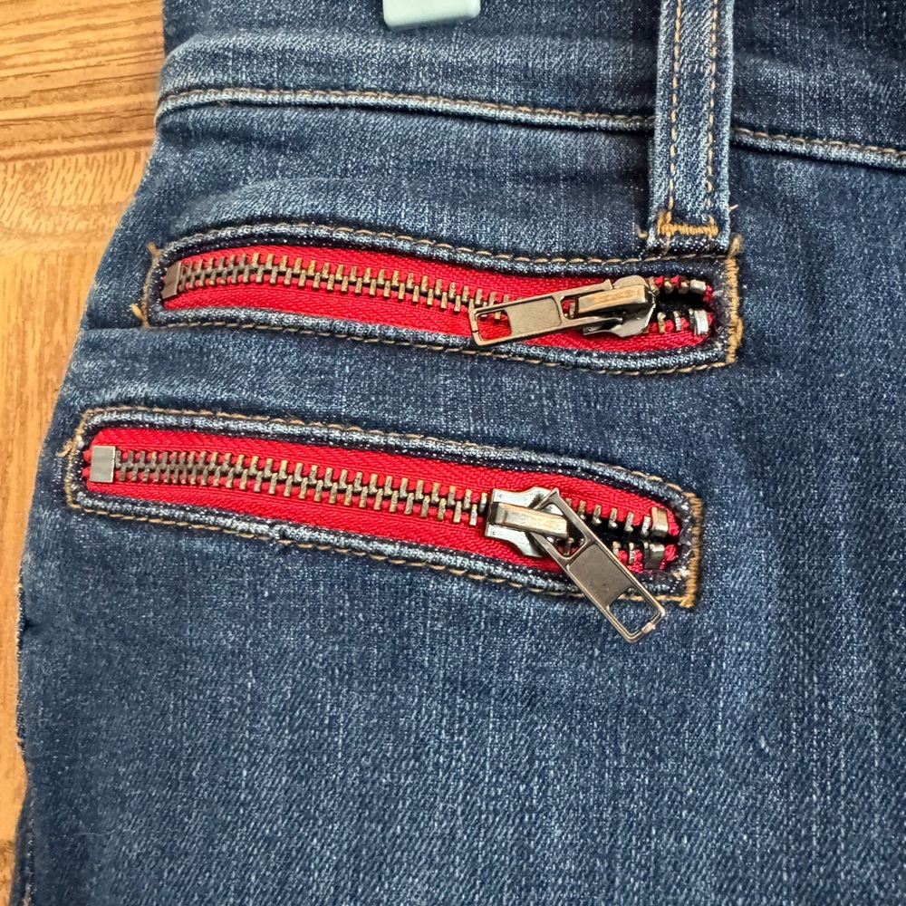 NWT Etienne Marcel Blue Jeans with Red Accents - Picture 2 of 5